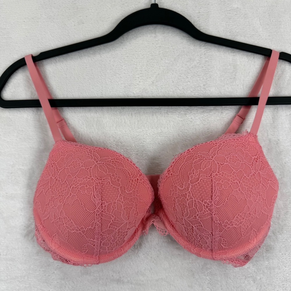 Out From Under Urban Outfitters Pink Lace Push Up Underwire Bra 34B 7334